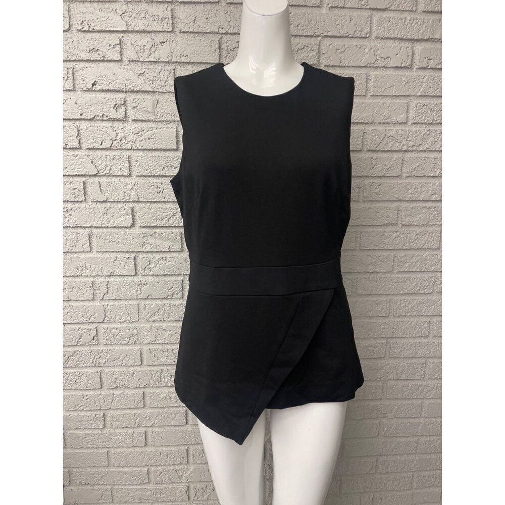 NWOT G.I.L.I. Women Black Sleeveless Asymmetrical Pointe Knit Top Size 10